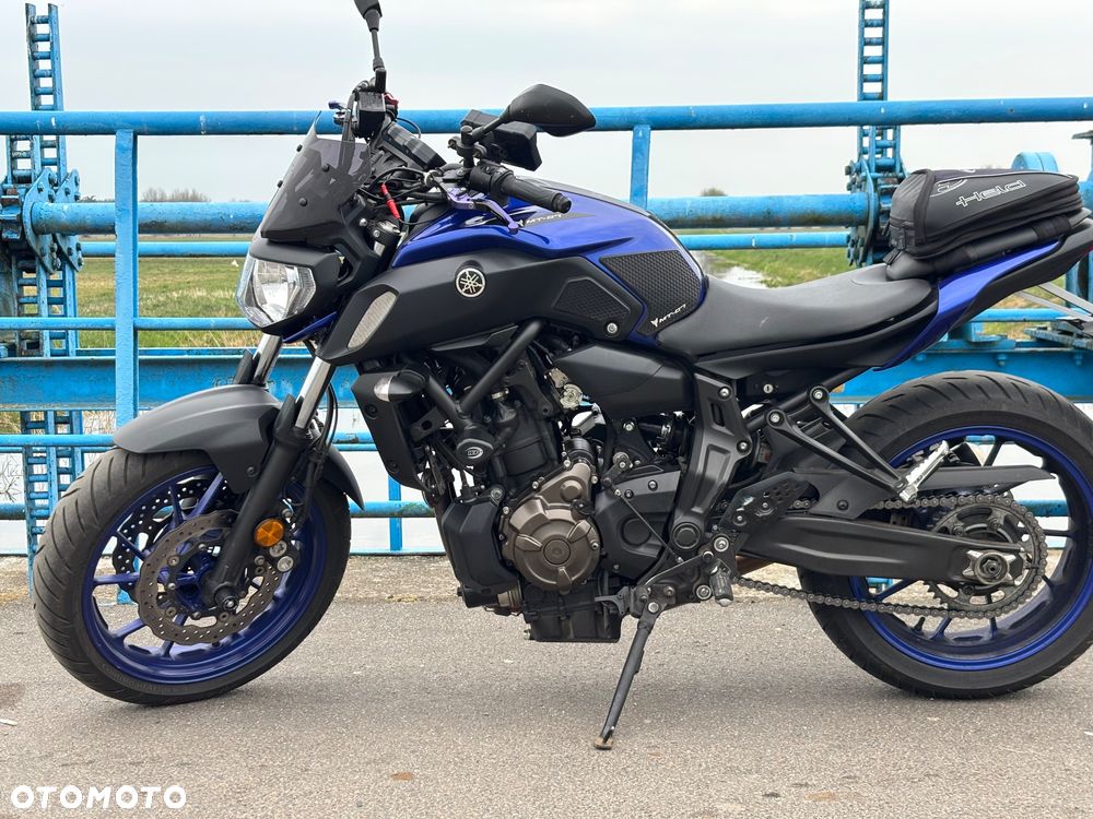 Yamaha MT - 7
