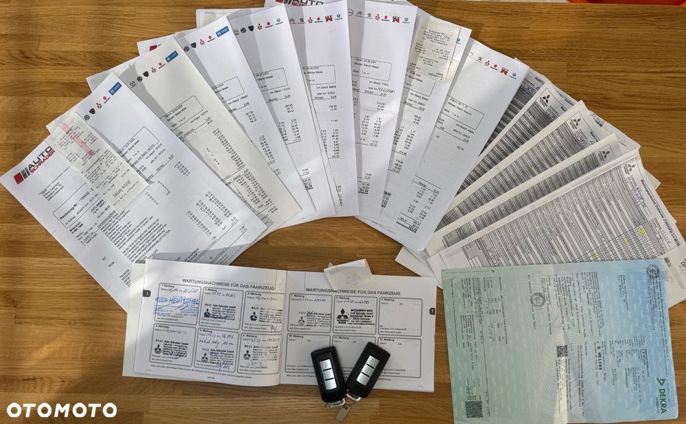 Mitsubishi Outlander 2.0 4WD CVT Diamant Edition+ - 17