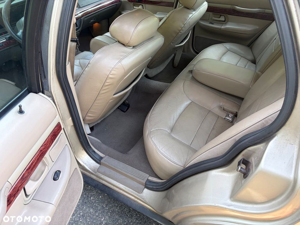 Mercury Marquis - 14