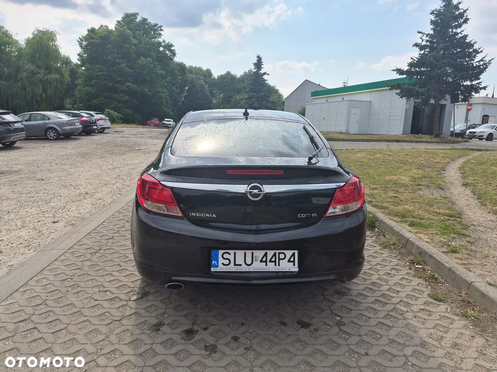 Opel Insignia 2.0 CDTI Sport 4x4 - 10