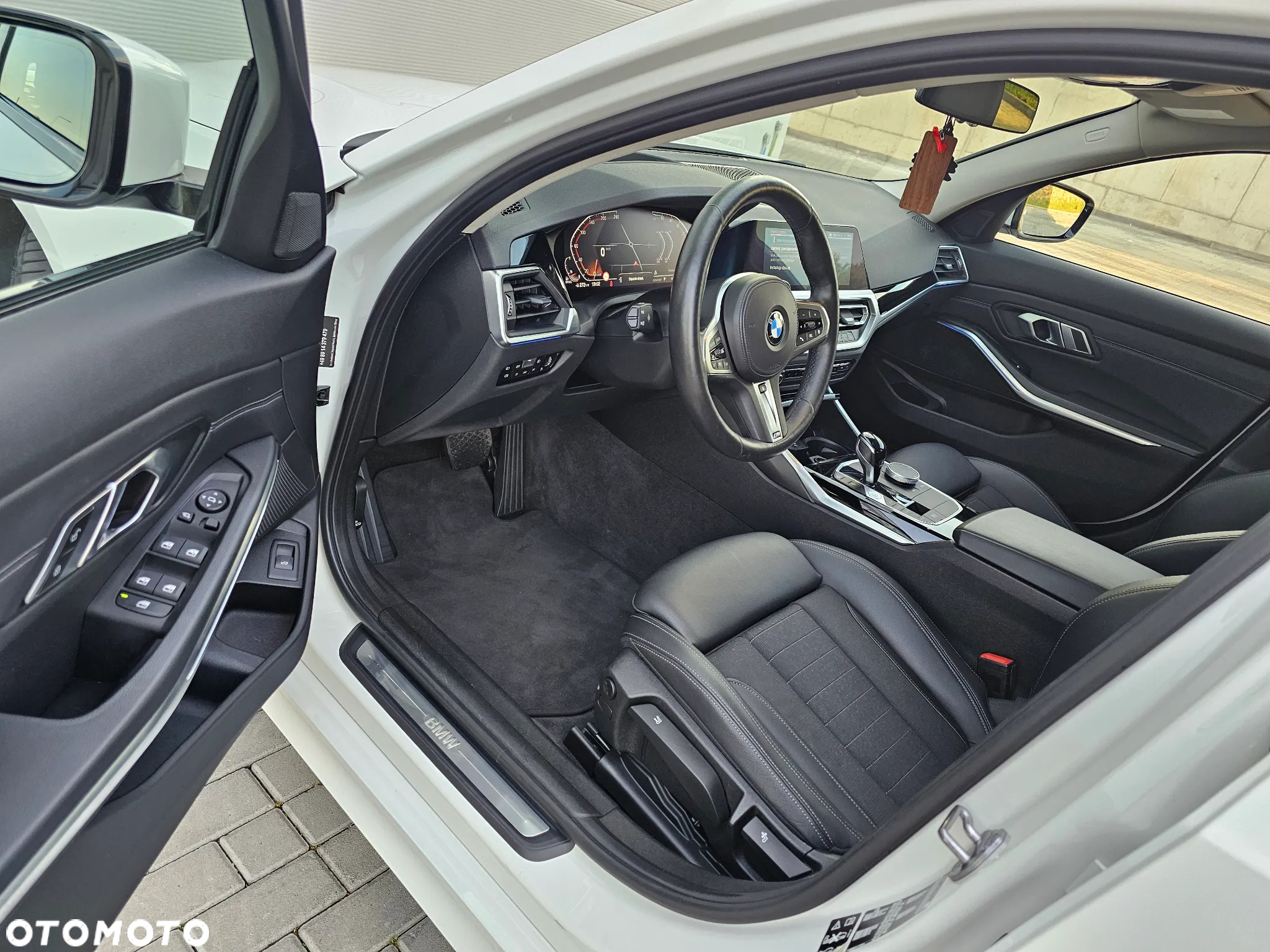BMW Seria 3 320d xDrive M Sport sport - 15