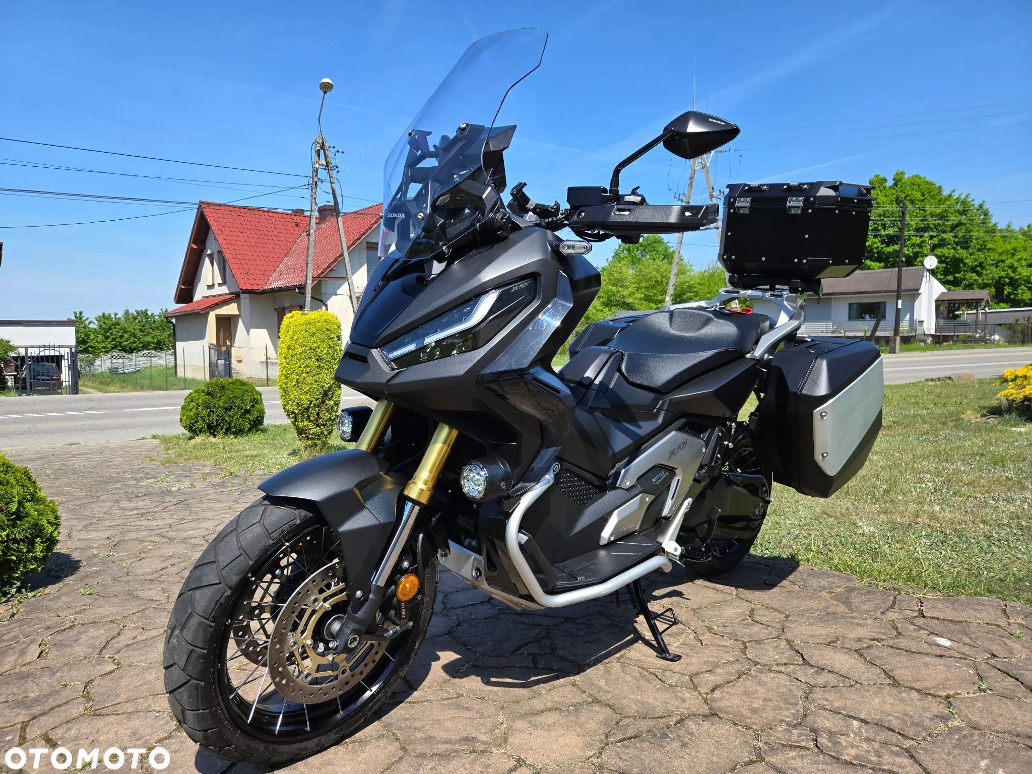 Honda X-ADV - 1