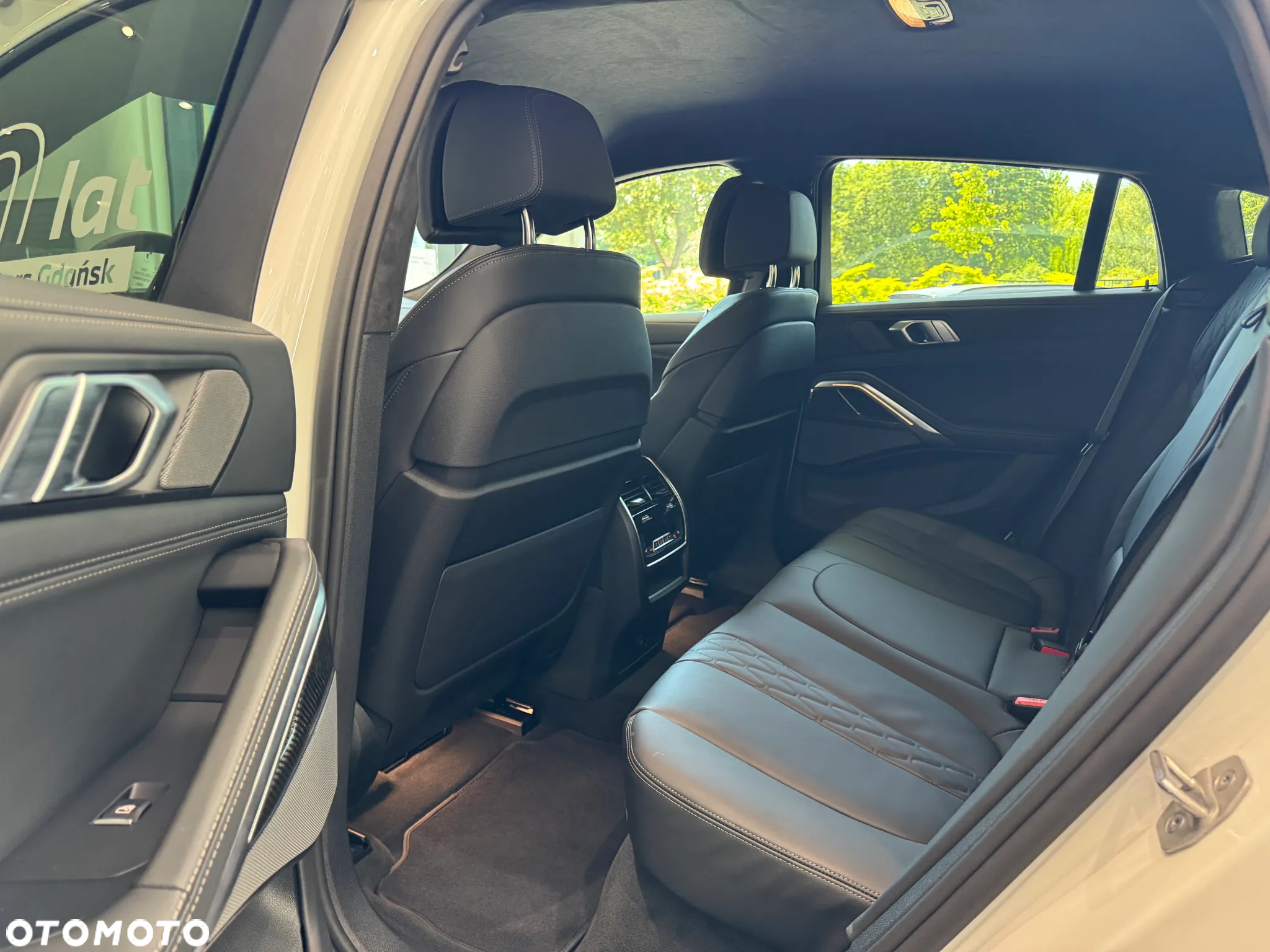 BMW X6 xDrive40i - 10