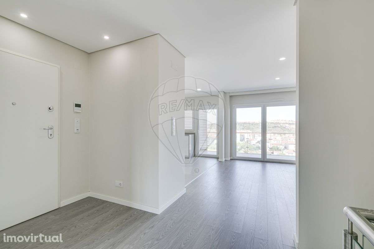 Apartamento T4 para venda - Grande imagem: 2/48