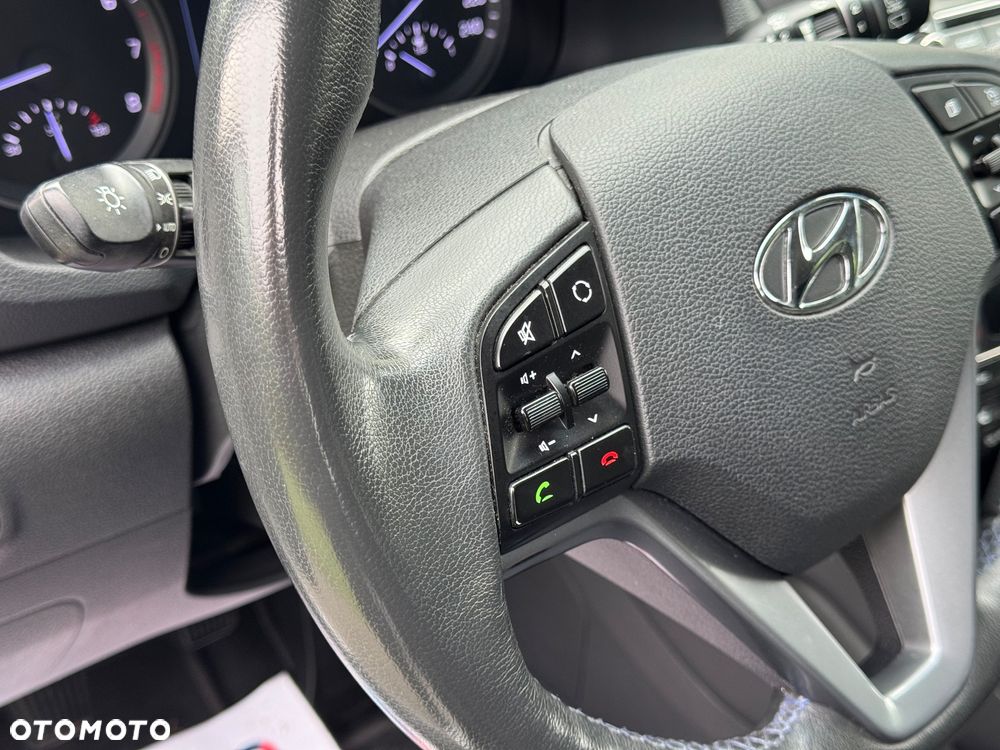 Hyundai Tucson 1.6 GDI BlueDrive Style 2WD - 31