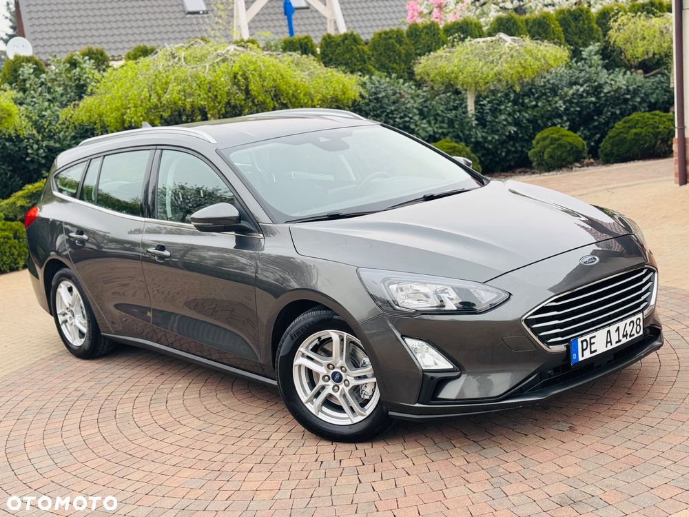 Ford Focus 1.5 EcoBlue Start-Stopp-System TITANIUM DESIGN - 25