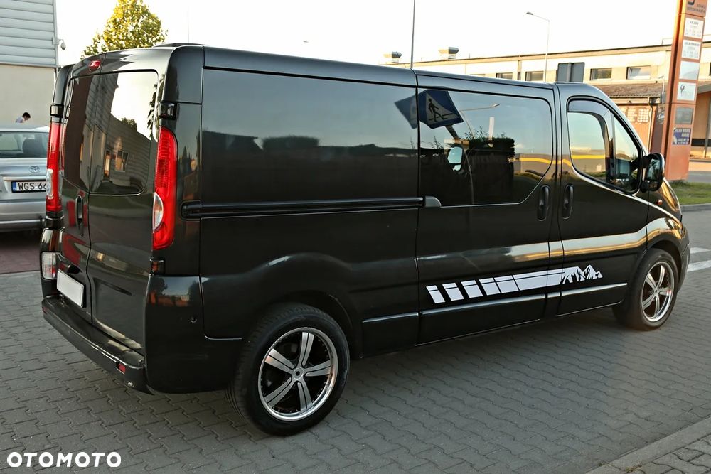 Opel Vivaro - 19