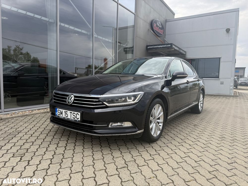 Volkswagen Passat 2.0 TDI DSG Highline - 9
