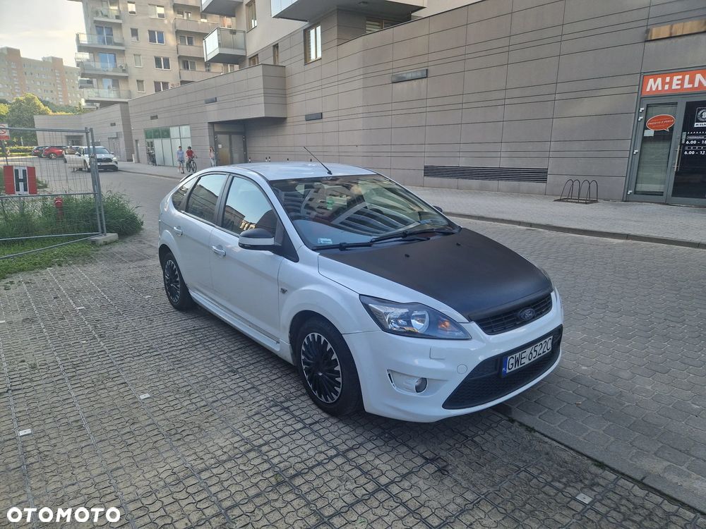 Ford Focus 1.8 TDCi Ambiente - 2