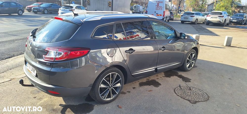 Renault Megane ENERGY dCi 110 Start & Stop Bose Edition - 4