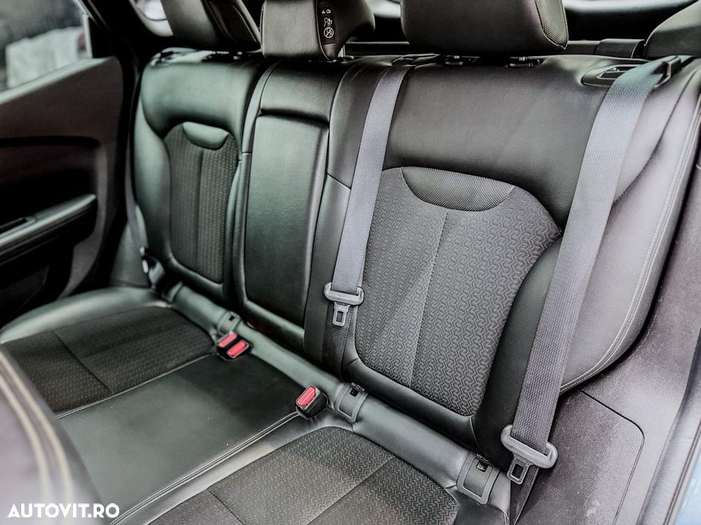 Renault Kadjar 1.5 DCI EDC Intens - 25