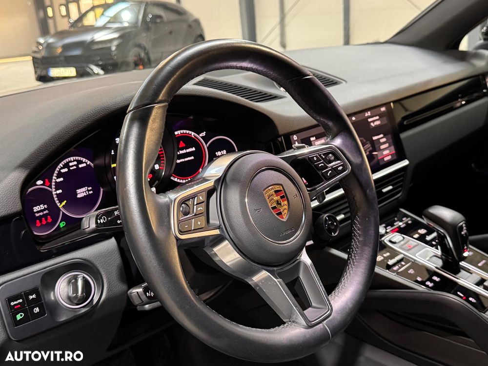 Porsche Cayenne E-Hybrid Tiptronic S - 38