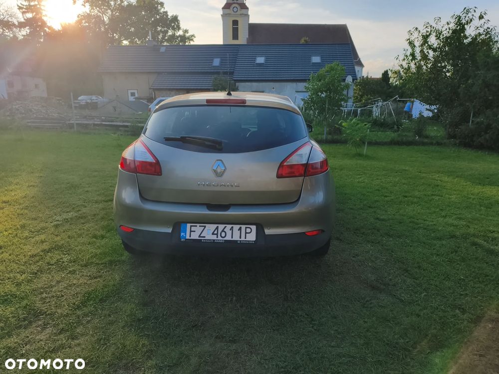 Renault Megane 1.6 16V Color Edition - 7