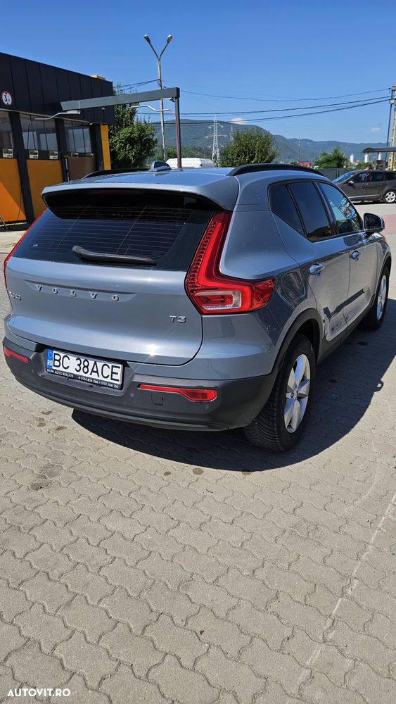 Volvo XC 40 T3 Base - 3