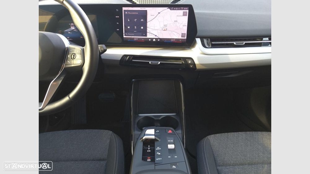 BMW iX1 eDrive20 — fotografia 13