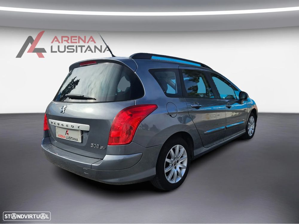 Peugeot 308 SW - 10