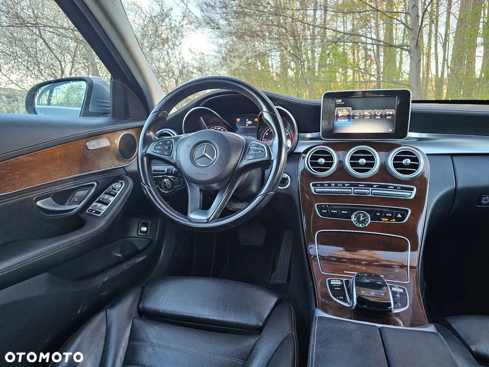 Mercedes-Benz Klasa C 180 7G-TRONIC - 7