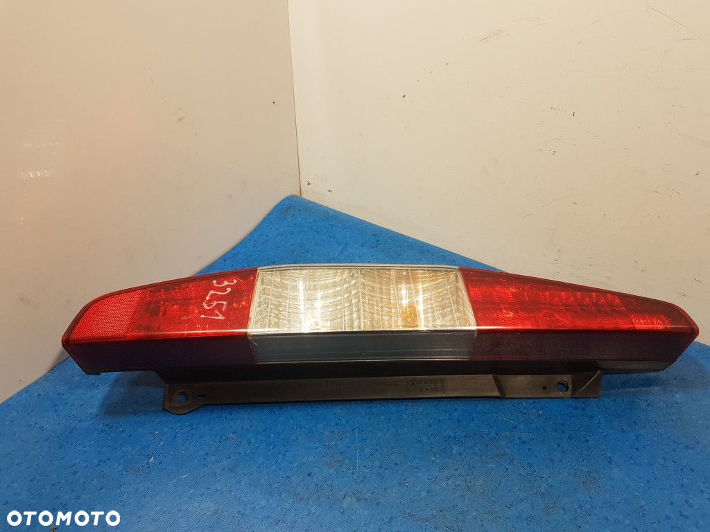 FIAT DOBLO I 1 LAMPA TYŁ LEWA ZEWNĘTRZNA - 1