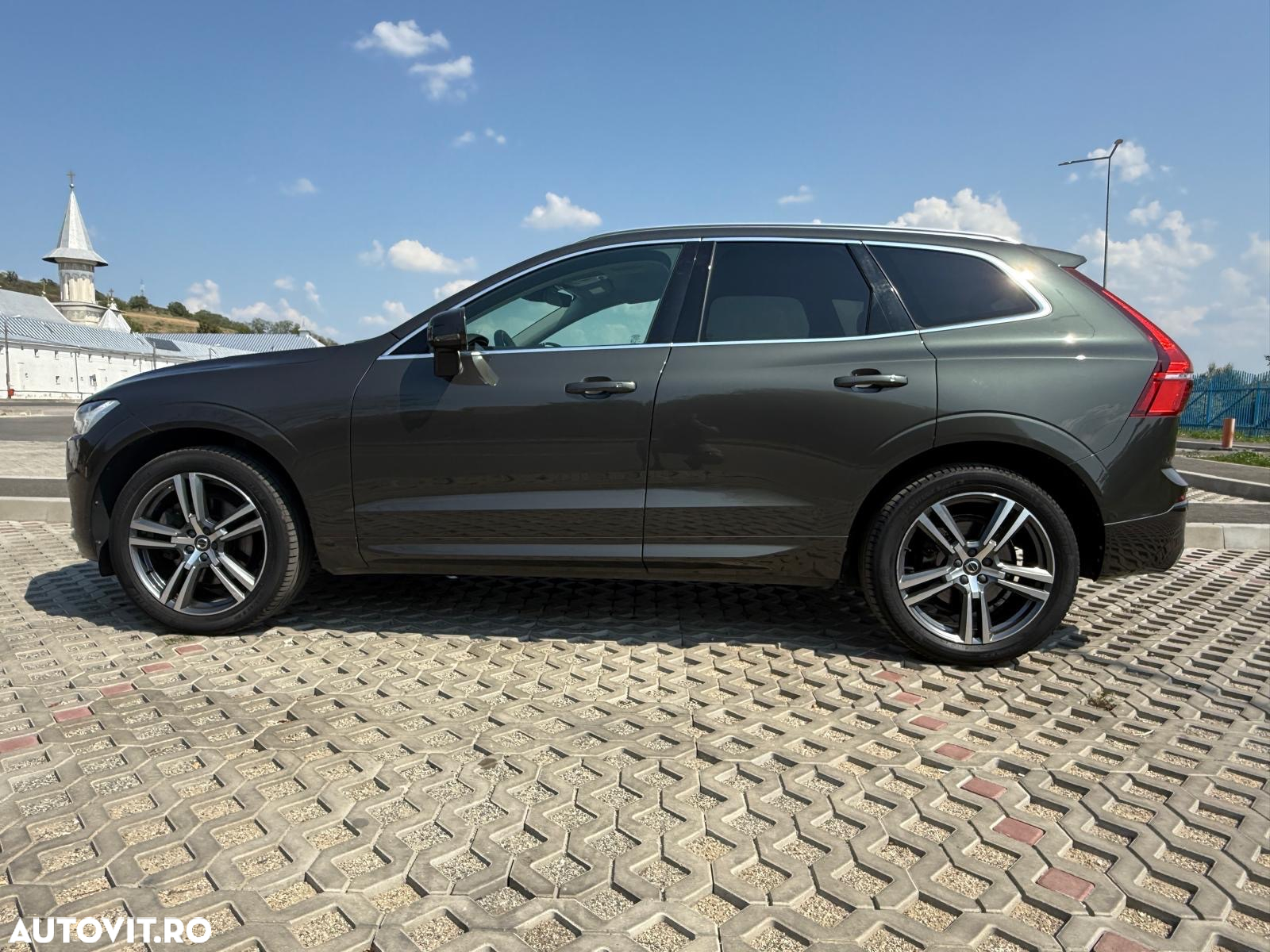 Volvo XC 60 B4 D Geartronic Momentum Pro - 7