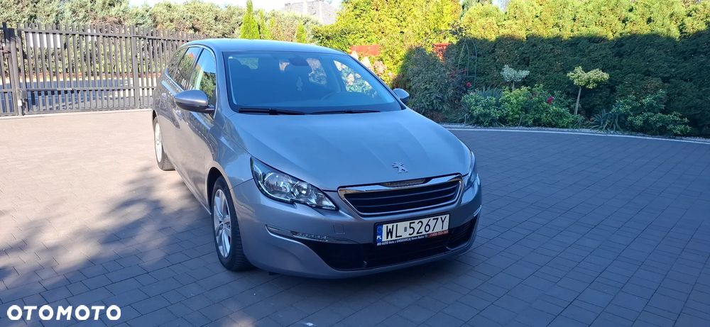Peugeot 308 2015 photo 5