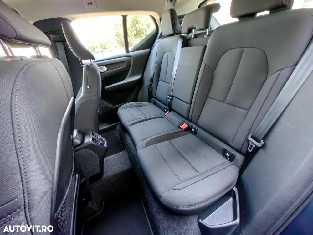 Volvo XC 40 T2 AT8 Momentum - 7
