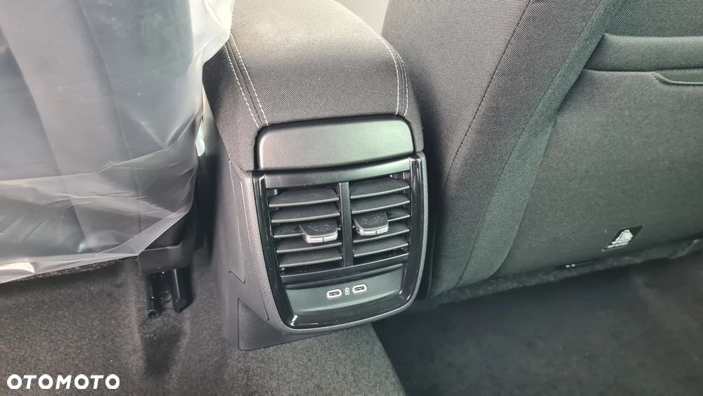 Skoda Kamiq 1.5 TSI Drive DSG - 13