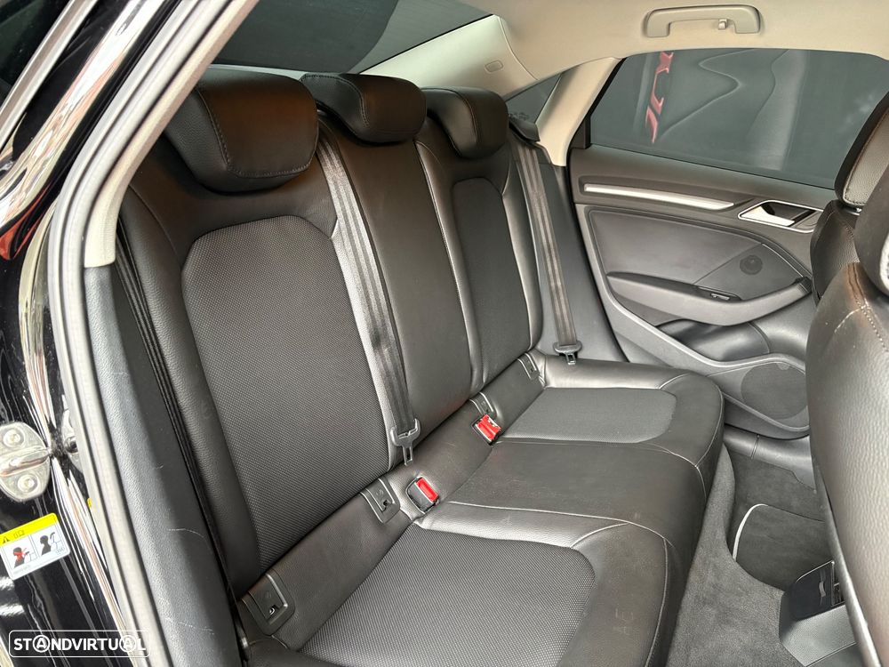 Audi A3 Limousine 2.0 TDI S-line - 15