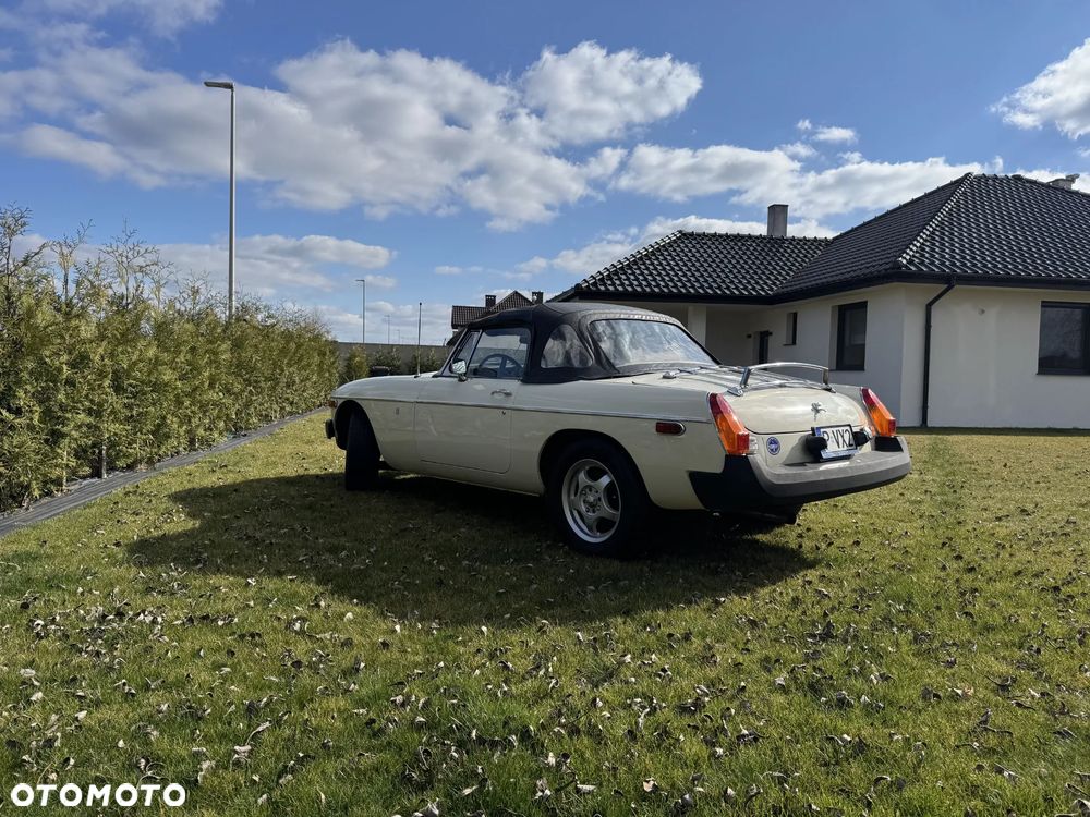 MG MGB - 34