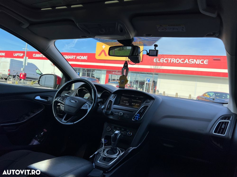 Ford Focus 2.0 TDCI ST-Line - 8