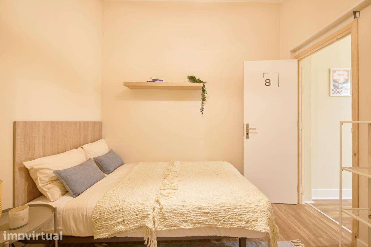 Quarto - localizado em Marquês de Pombal Lisbon - Grande imagem: 5/45