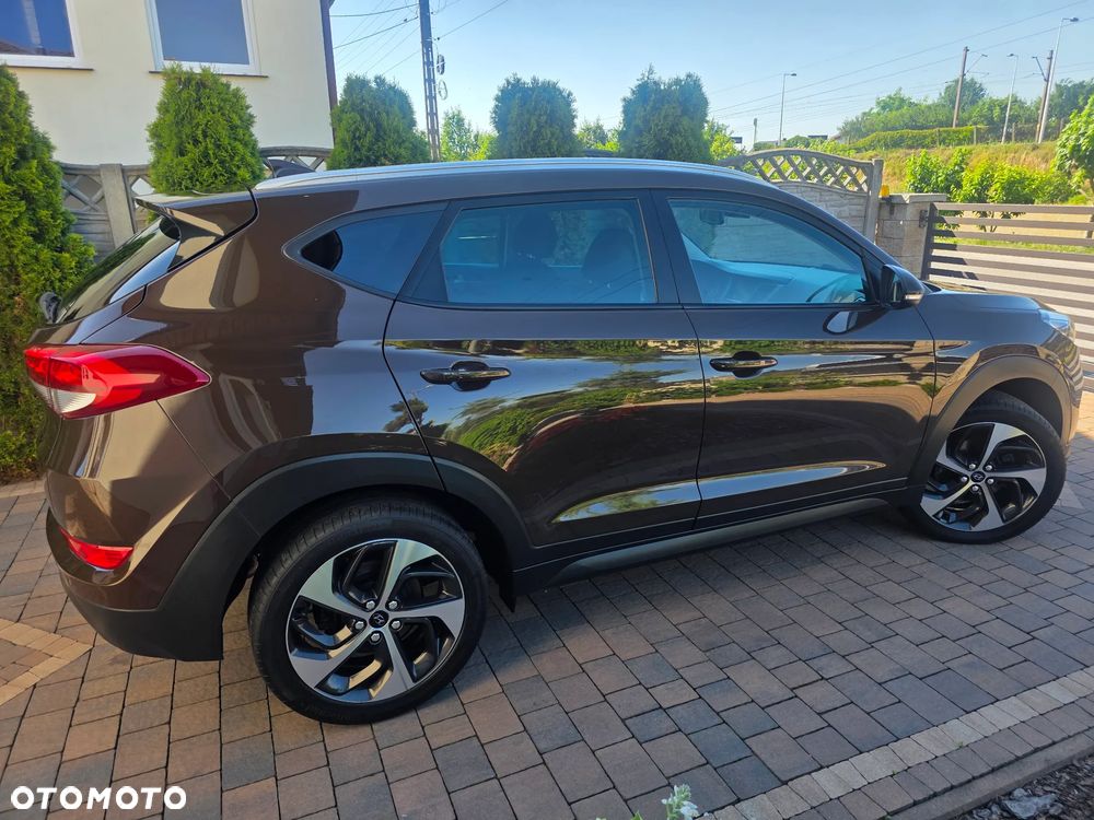 Hyundai Tucson blue 1.7 CRDi 2WD Intro Edition - 8