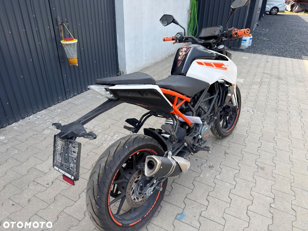 KTM Duke 125 - 4