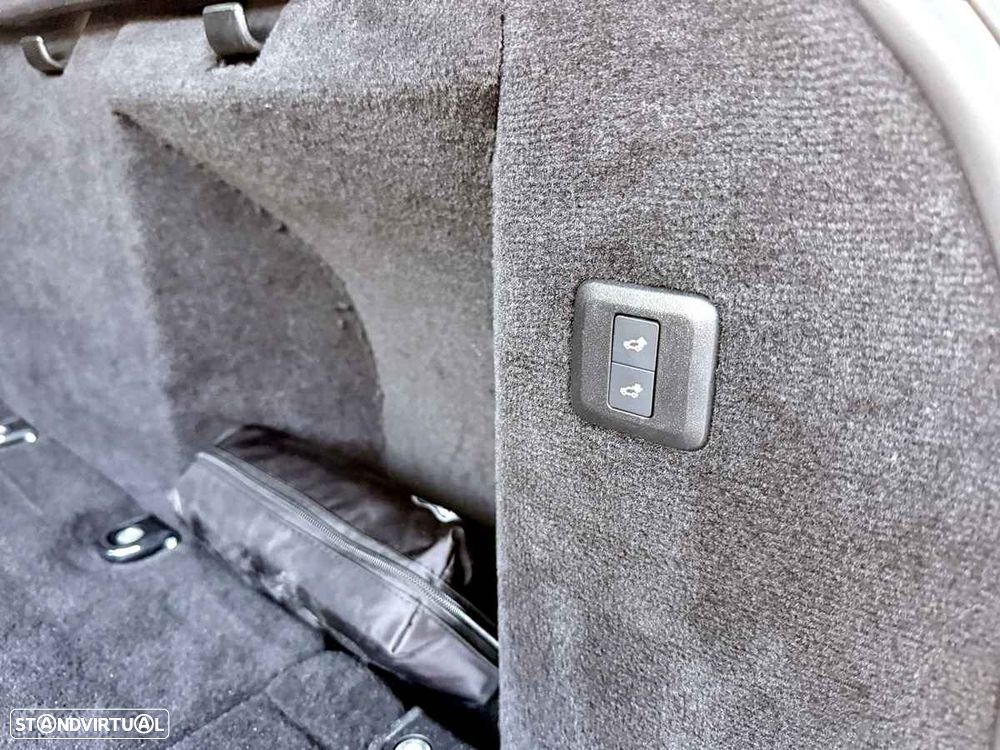 Land Rover Range Rover Sport 2.0 Si4 PHEV HSE - 38