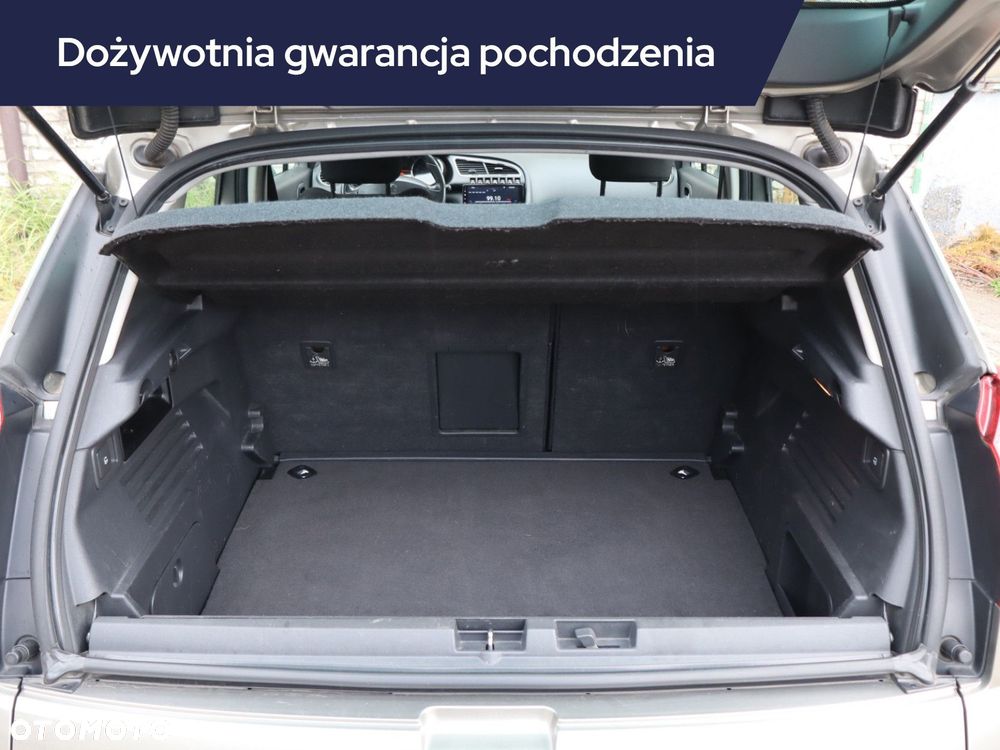 Peugeot 3008 - 17