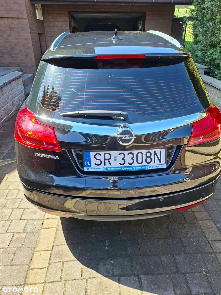 Opel Insignia 2.0 CDTI - 12