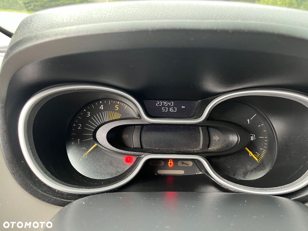 Renault Trafic - 14