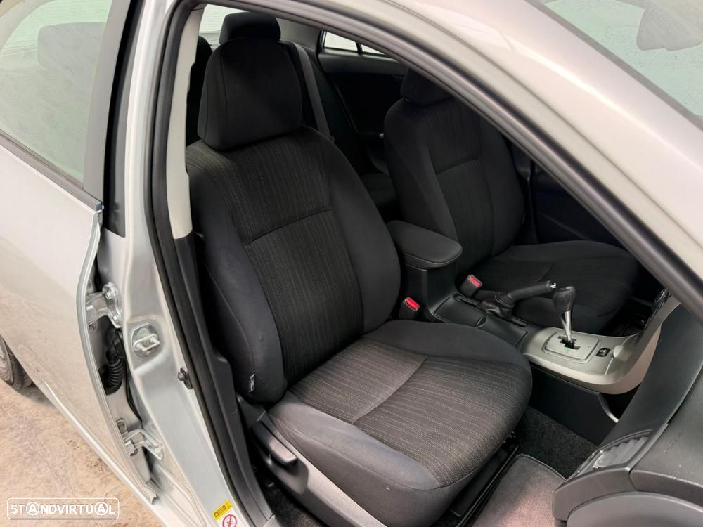 Toyota Corolla 1.4 D-4D MMT S-Pack+AC - 31