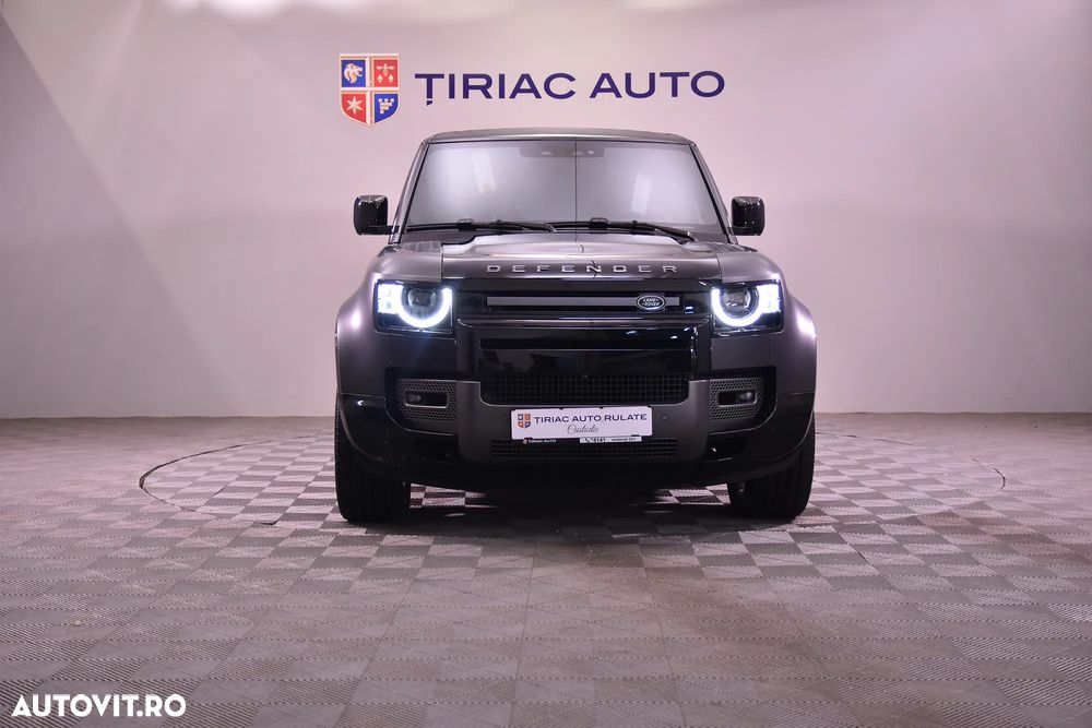 Land Rover Defender - 8