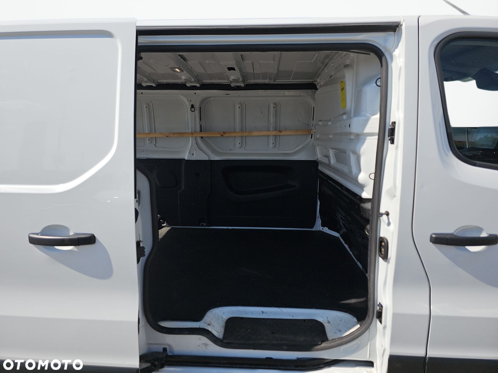 Renault trafic - 25