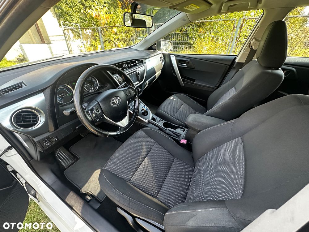 Toyota Auris 1.8 HSD Luna - 13
