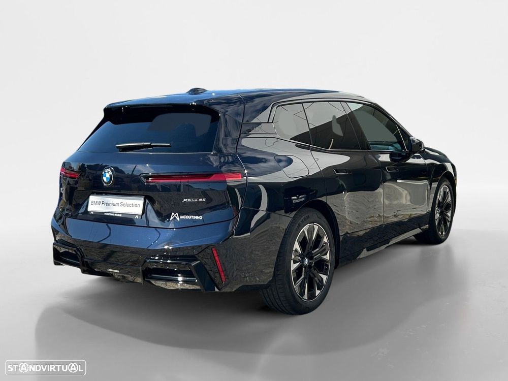 BMW iX xDrive 45 - 5
