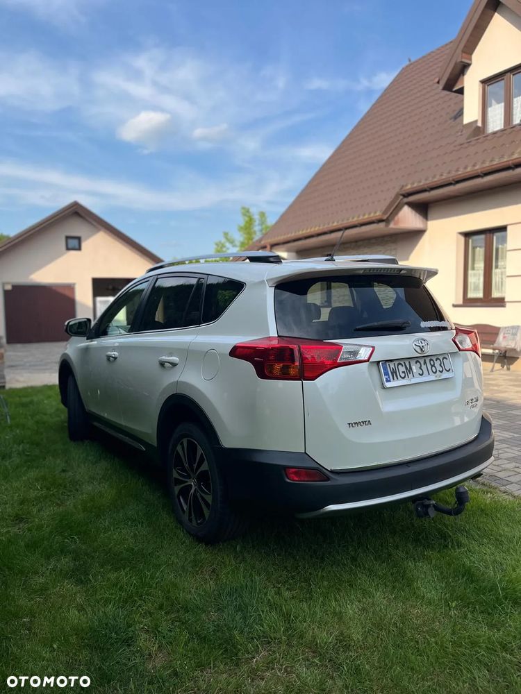 Toyota RAV4 2.0 D-4D Premium - 6