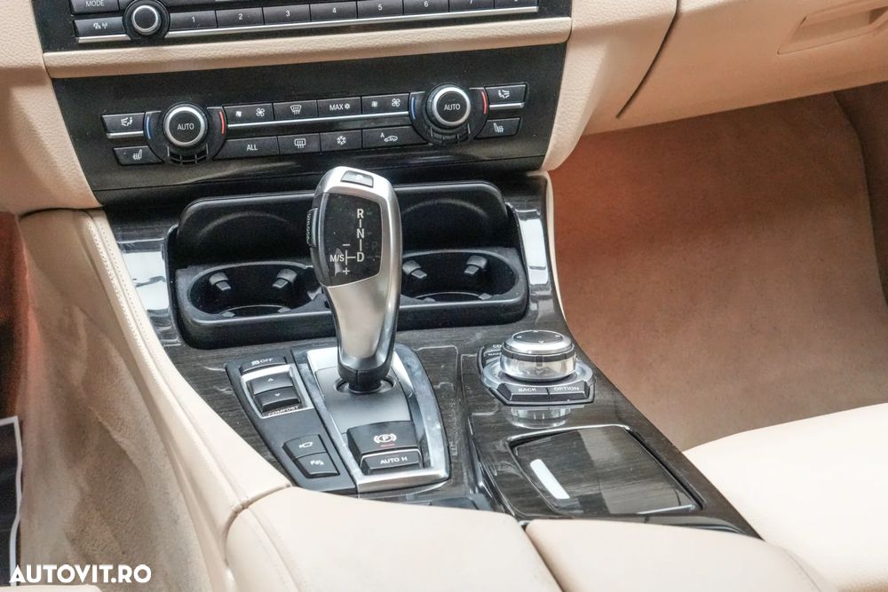 BMW Seria 5 520d Sport-Aut. BluePerformance - 20