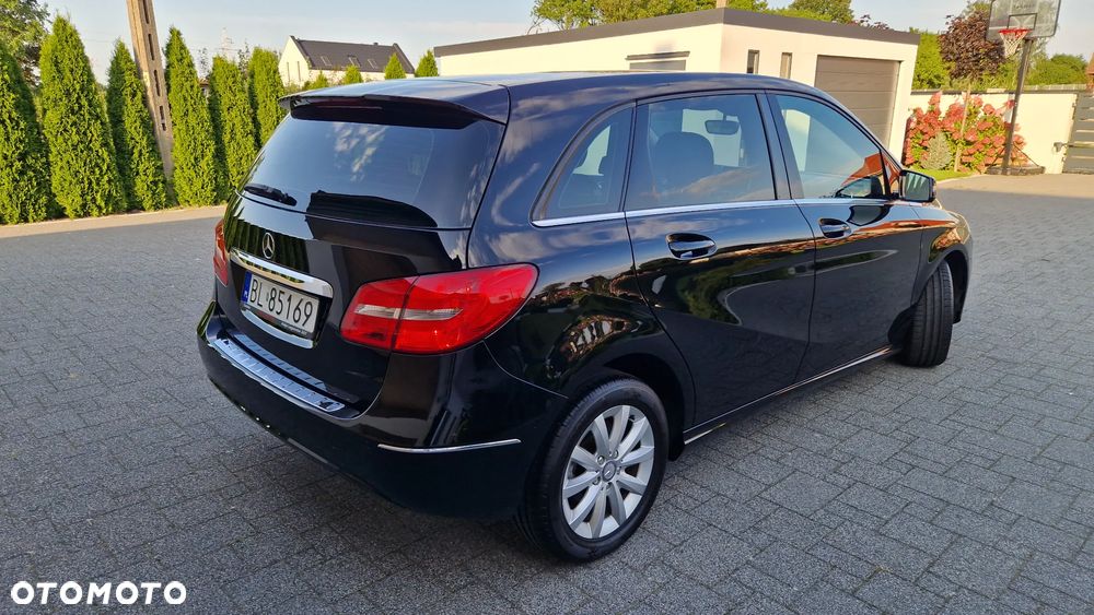 Mercedes-Benz Klasa B 180 CDI - 25