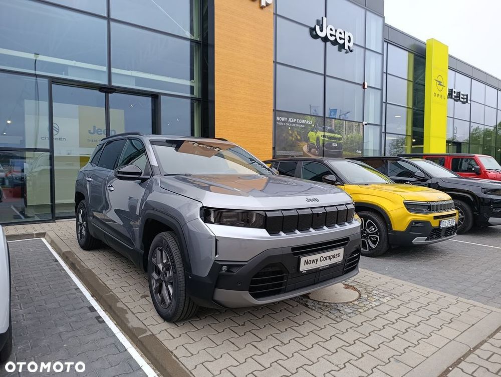 Jeep Compass - 8