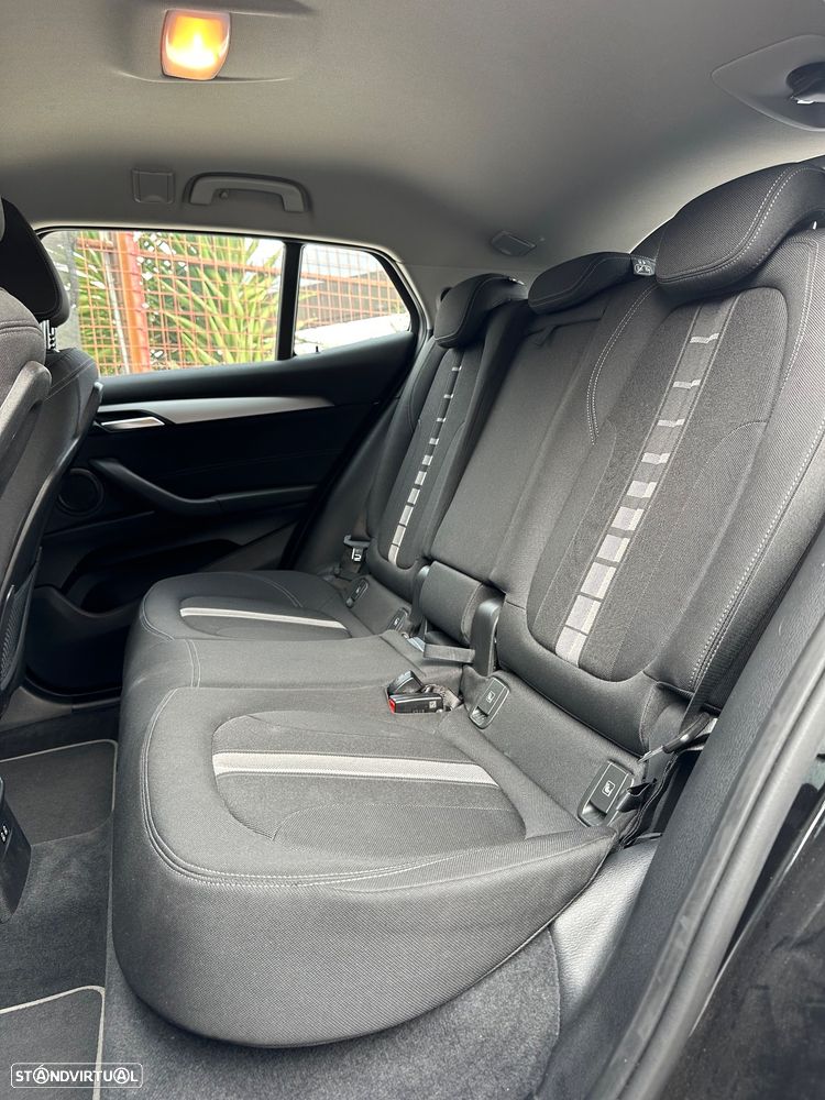 BMW X2 25 e xDrive Advantage - 32