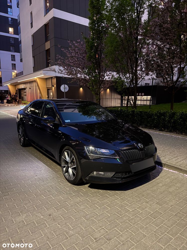 Skoda Superb 2.0 TDI 4x4 Sportline DSG - 1