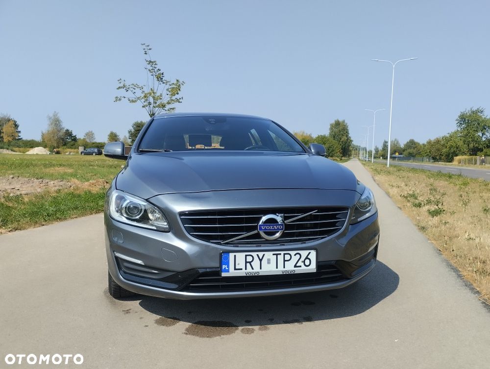 Volvo V60 - 2