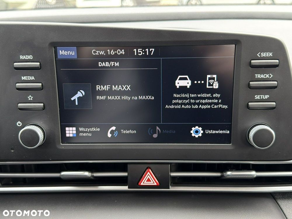 Hyundai Elantra - 26