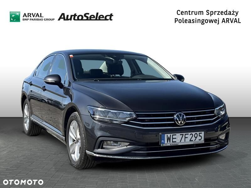Volkswagen Passat 1.5 TSI EVO Elegance DSG - 8